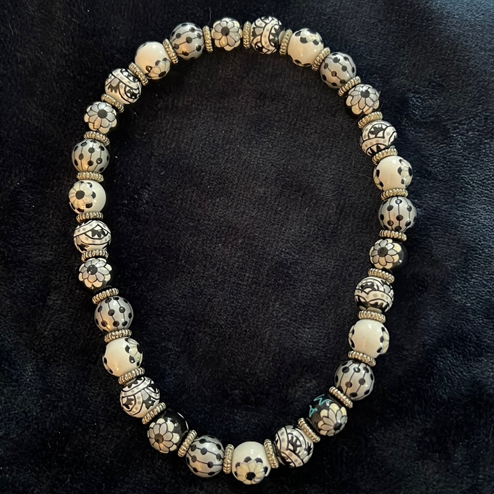 Angela Moore necklace